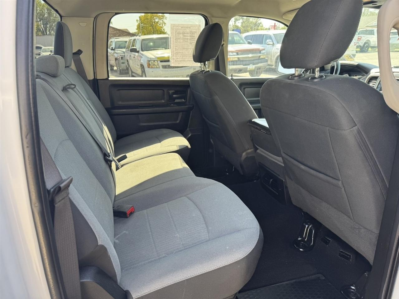 RAM 1500 Classic Tradesman Crew Cab SWB 4WD 2021