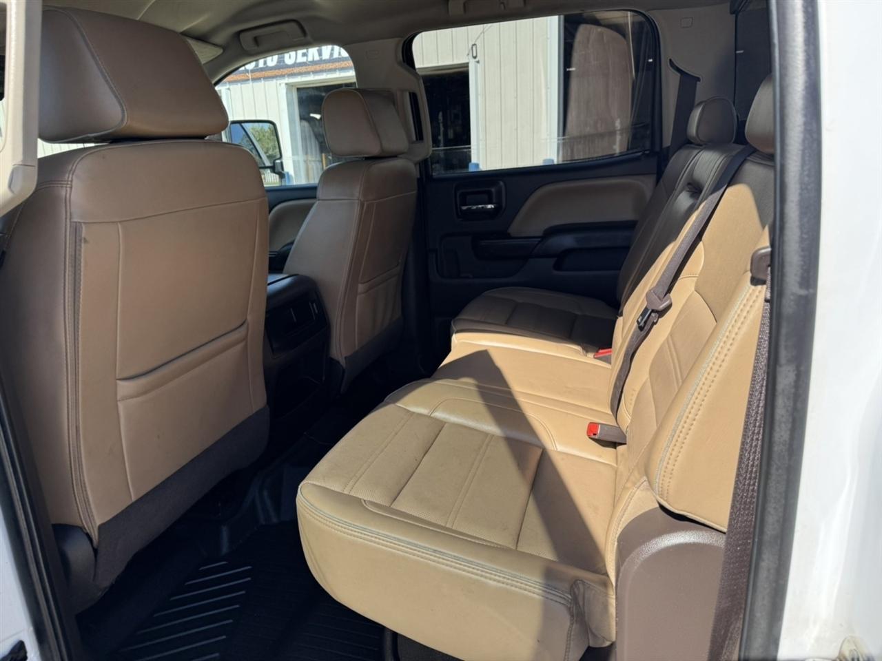 GMC Sierra 2500HD Denali Crew Cab 4WD 2018