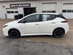 2024 Nissan Leaf 