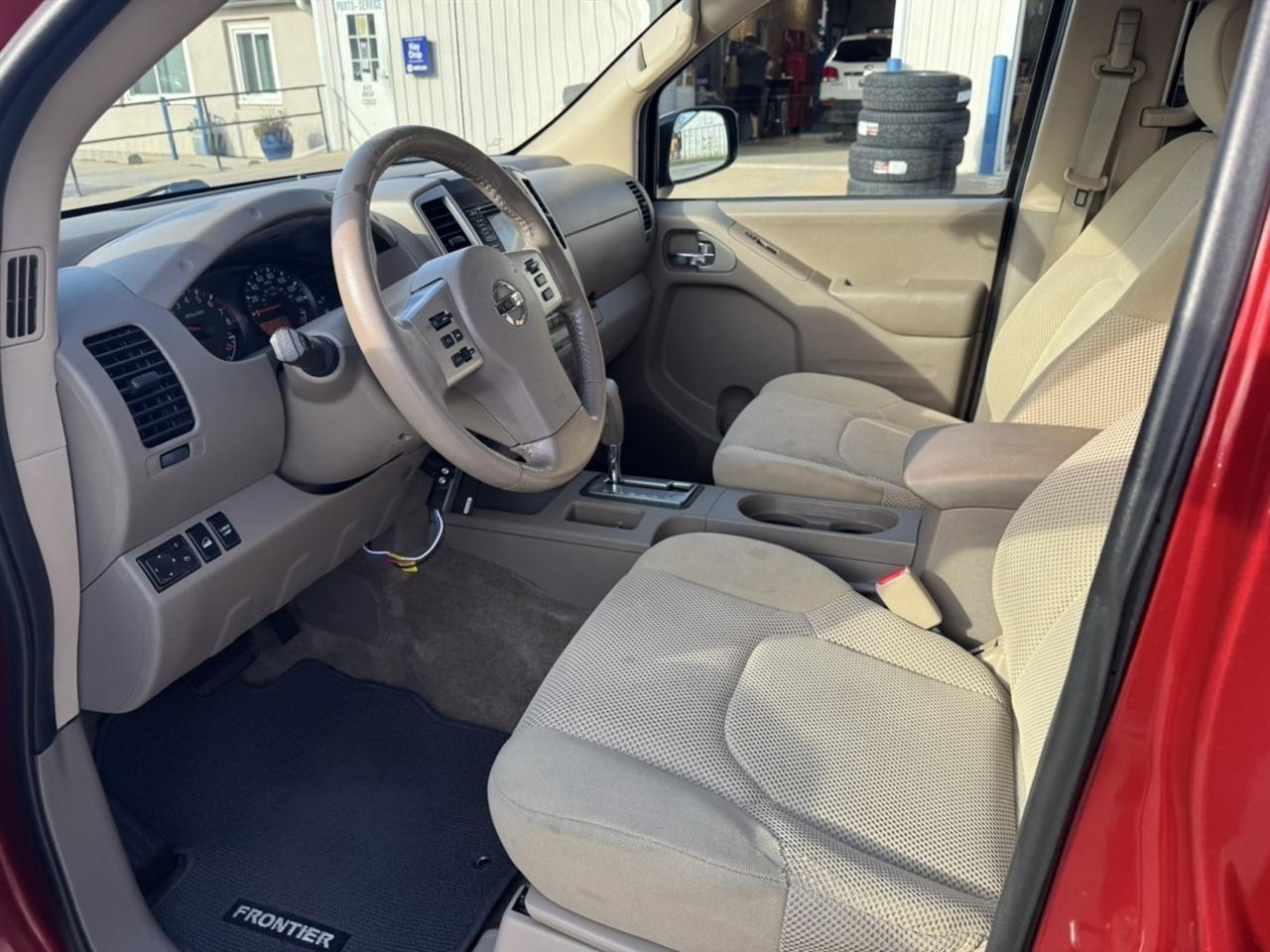 Nissan Frontier SL Crew Cab 5AT 4WD 2018