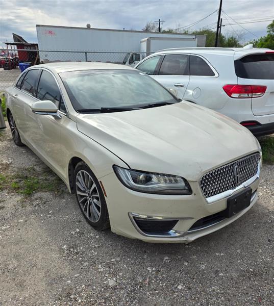 2018 Lincoln MKZ Premier FWD