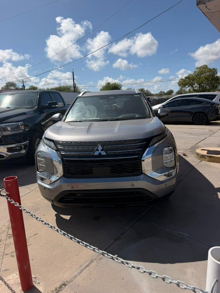 2022 Mitsubishi Outlander SEL 2WD