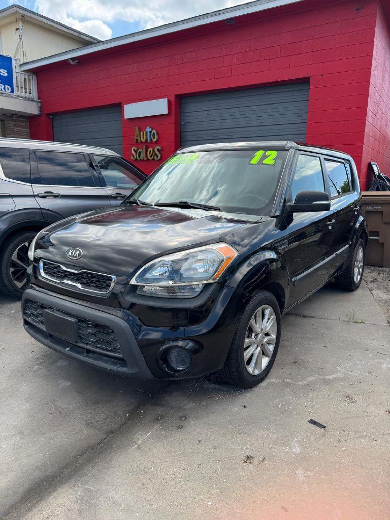 2012 Kia Soul +