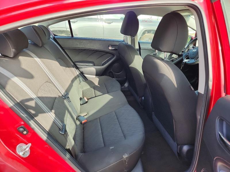 2016 Kia Forte LX - Photo 6