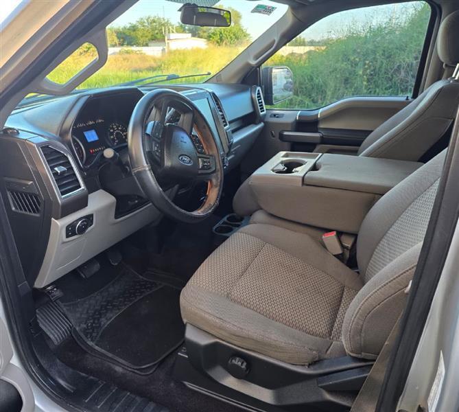 Ford F-150 photo 3