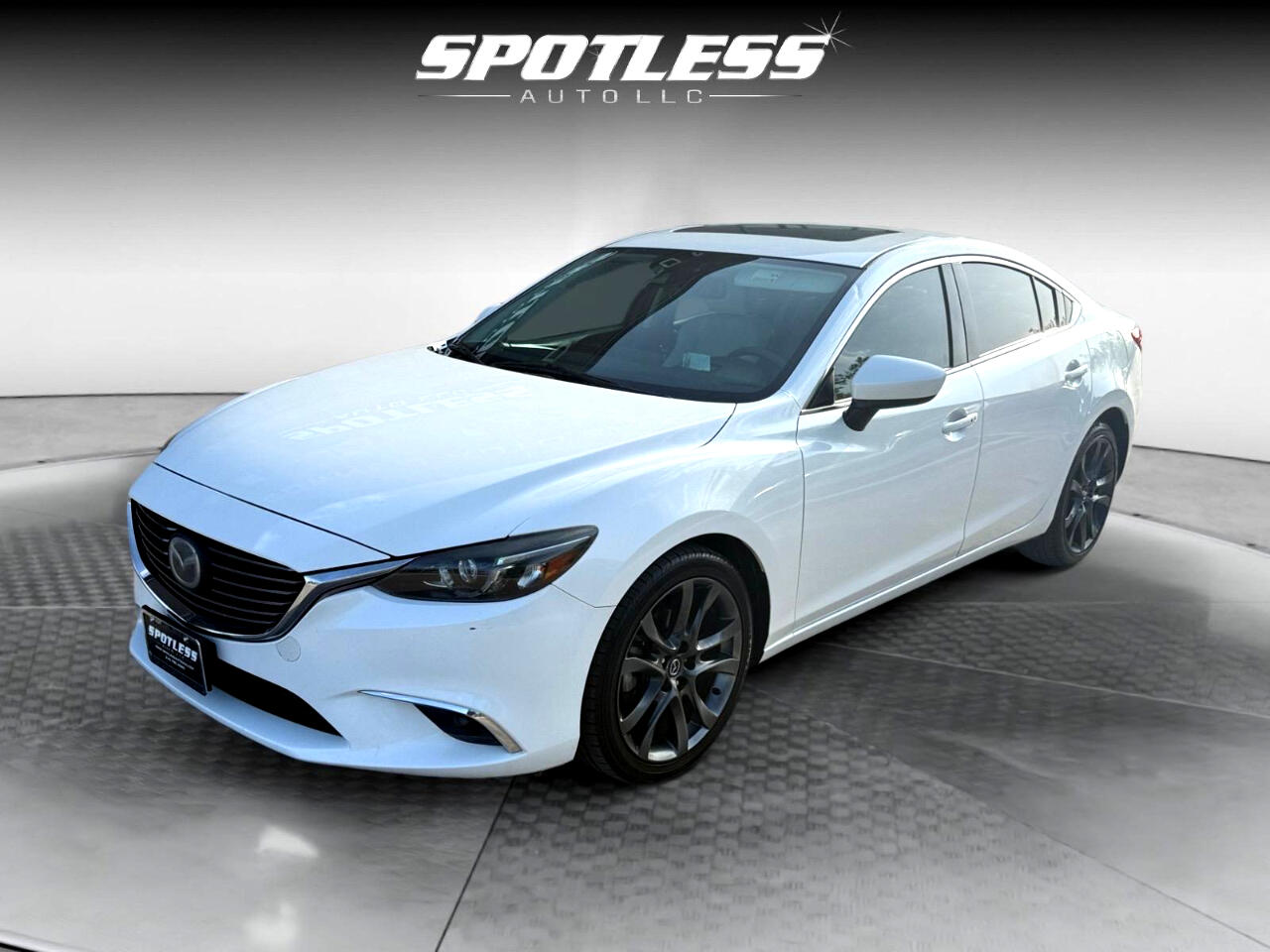 2016 Mazda Mazda6 Grand Touring photo 2