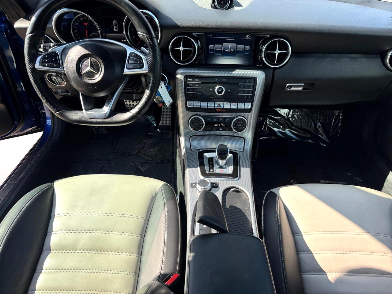 2017 Mercedes Benz SLC AMG 43 photo 21