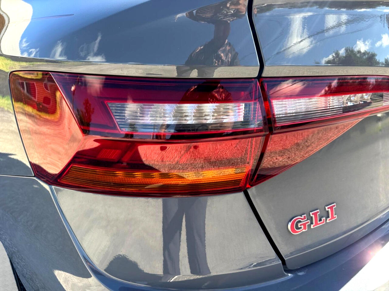 2019 Volkswagen Jetta GLI Anniversary Edition photo 11