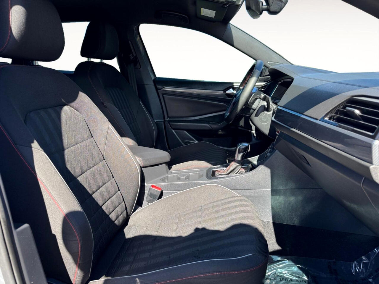 2019 Volkswagen Jetta GLI Anniversary Edition photo 19