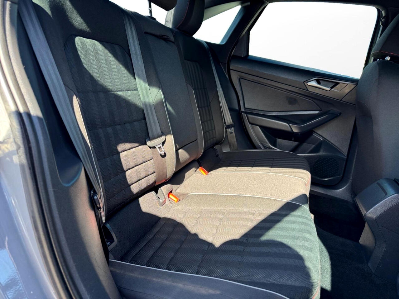 2019 Volkswagen Jetta GLI Anniversary Edition photo 25