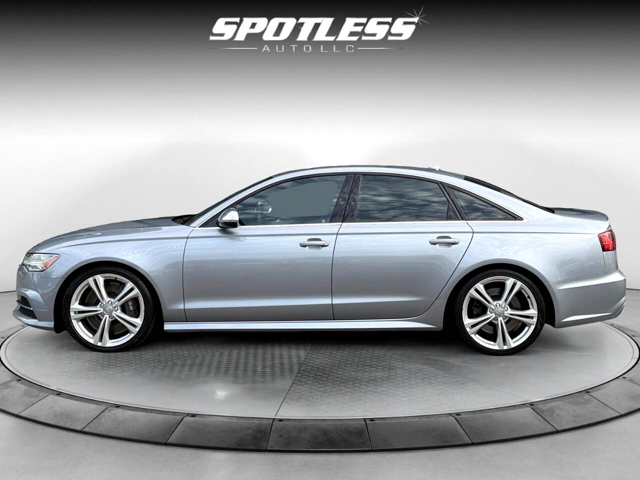 2018 Audi A6 Quattro Premium Plus photo 2