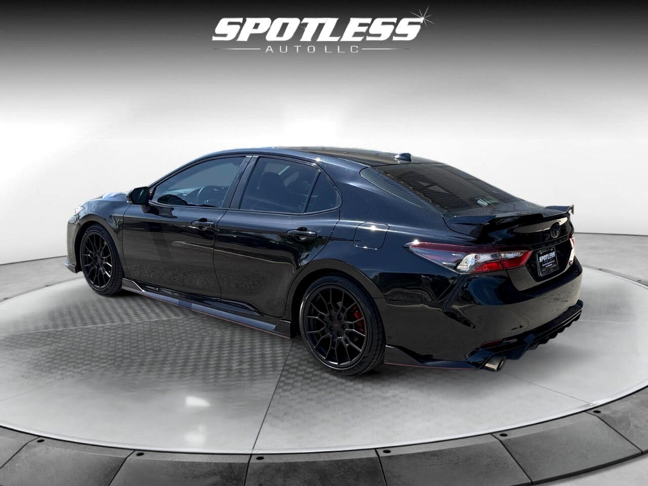 2023 Toyota Camry TRD V6 photo 4