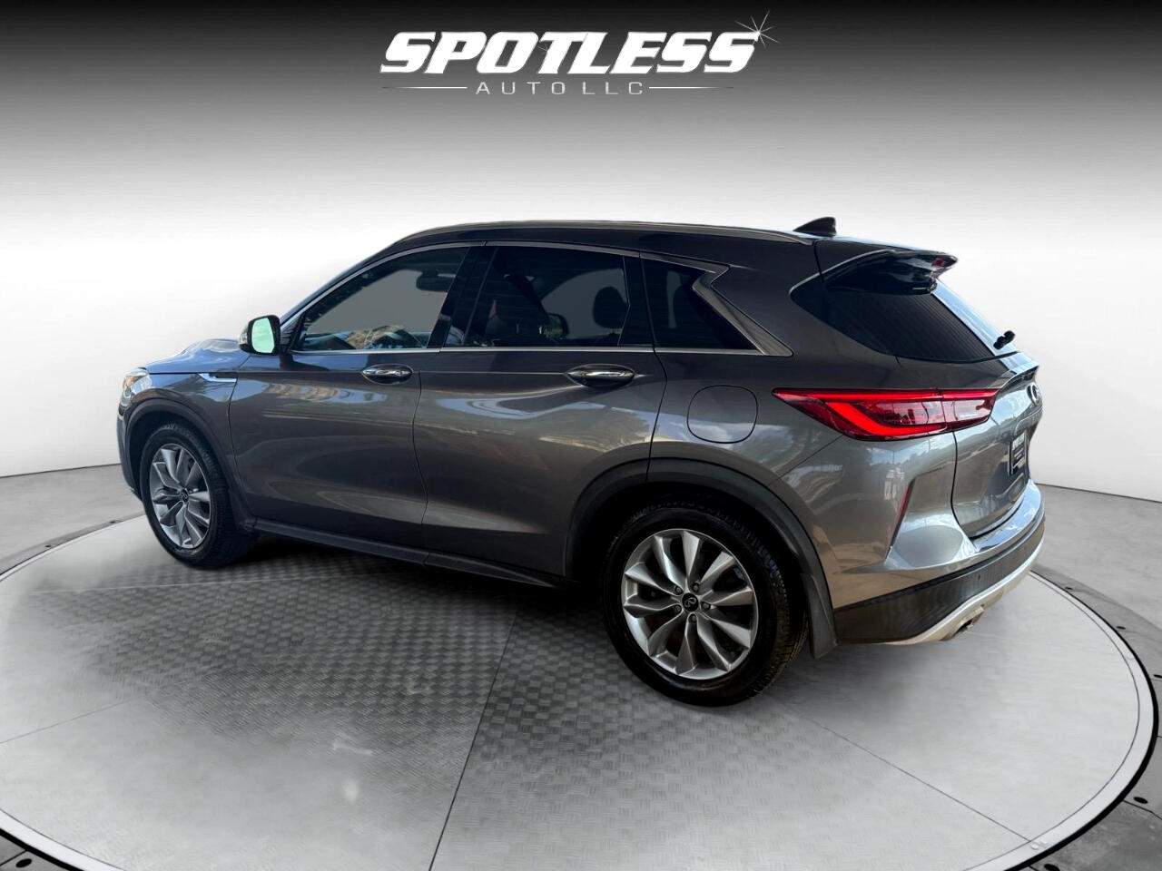 2020 Infiniti QX50 PURE photo 3