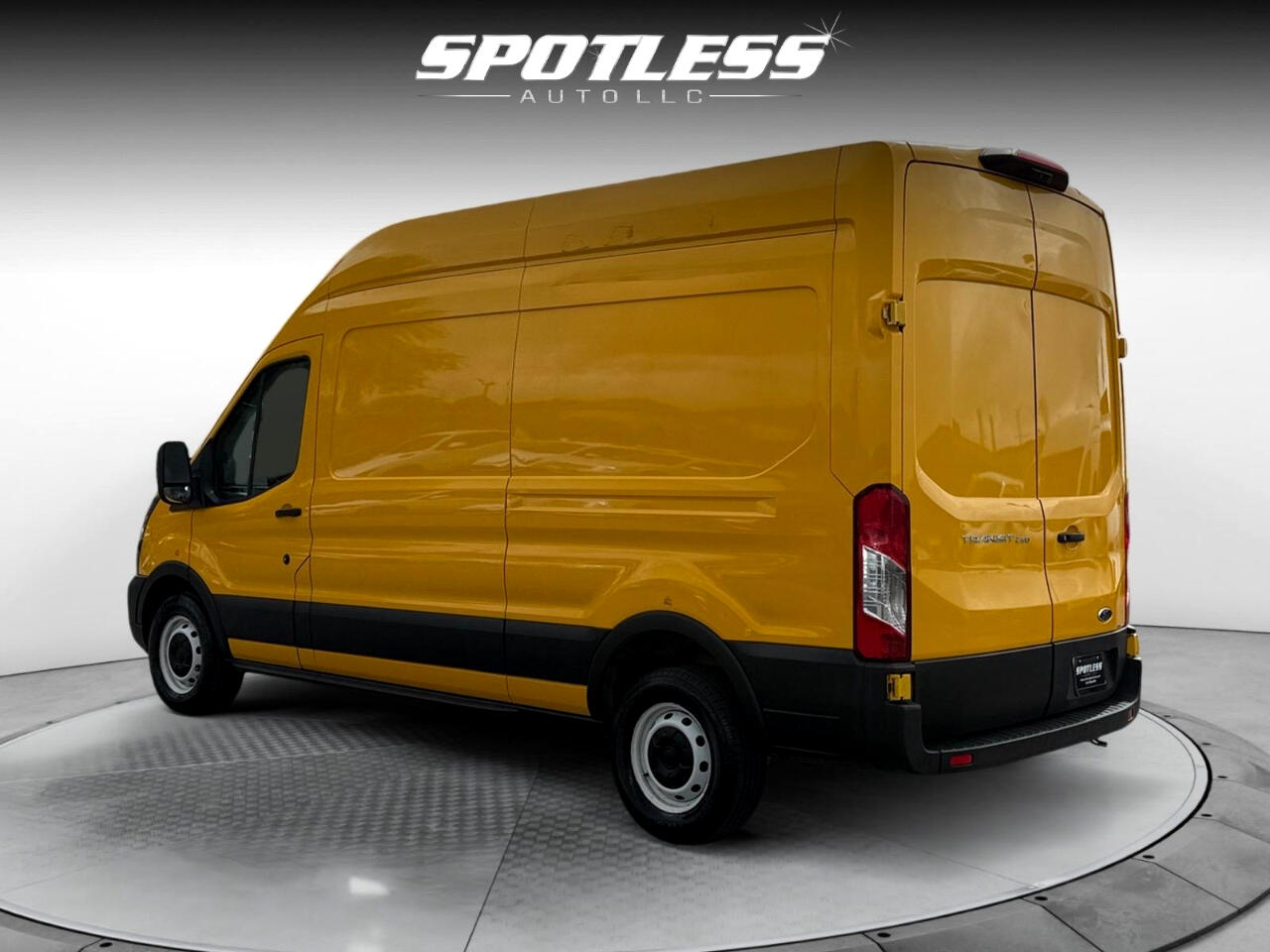 2021 Ford Transit Van photo 3