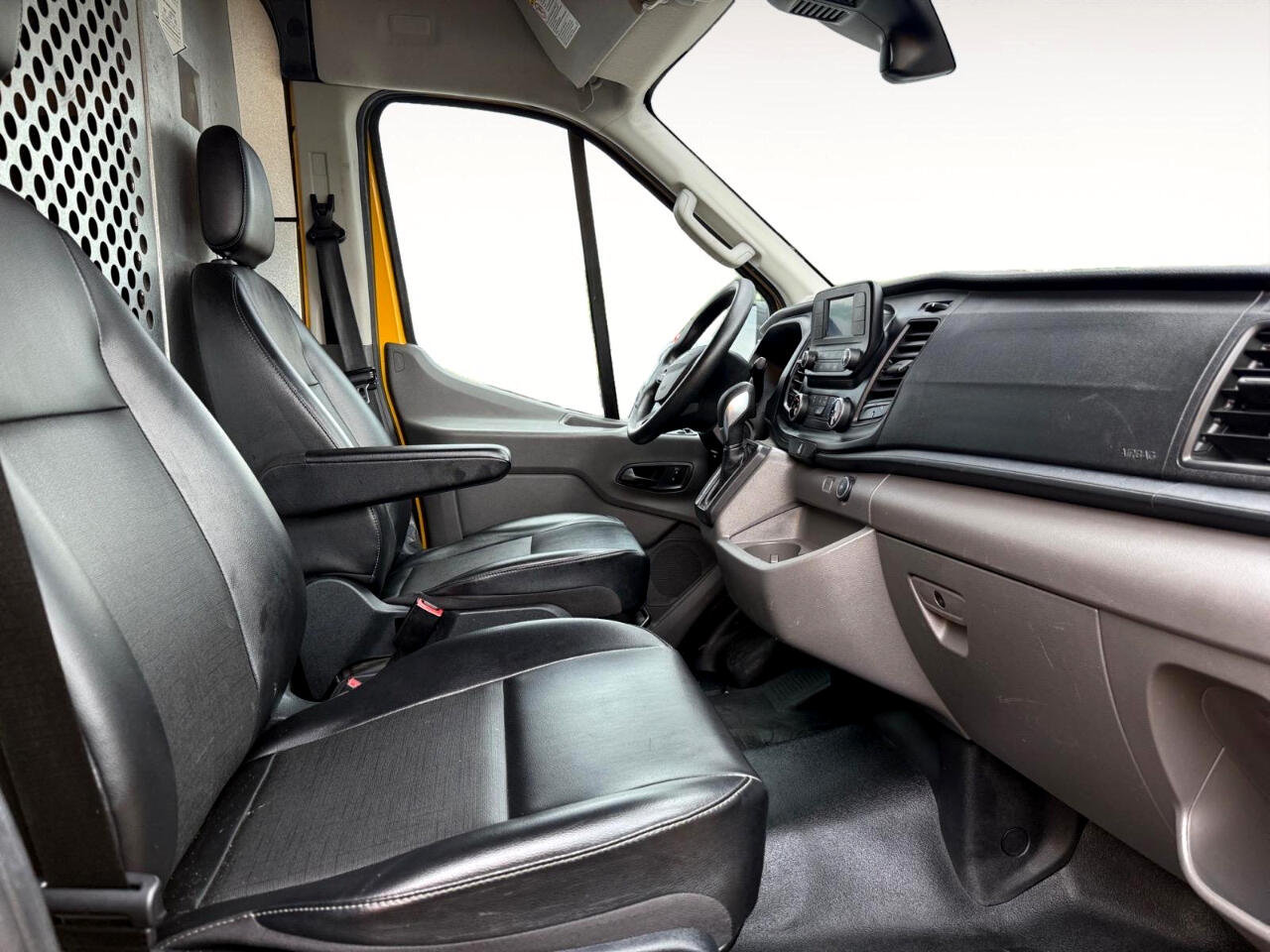 2021 Ford Transit Van photo 15