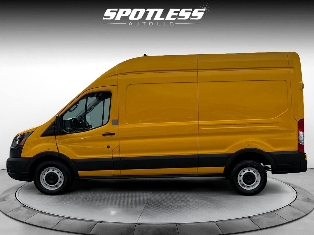 2021 Ford Transit Van photo 2