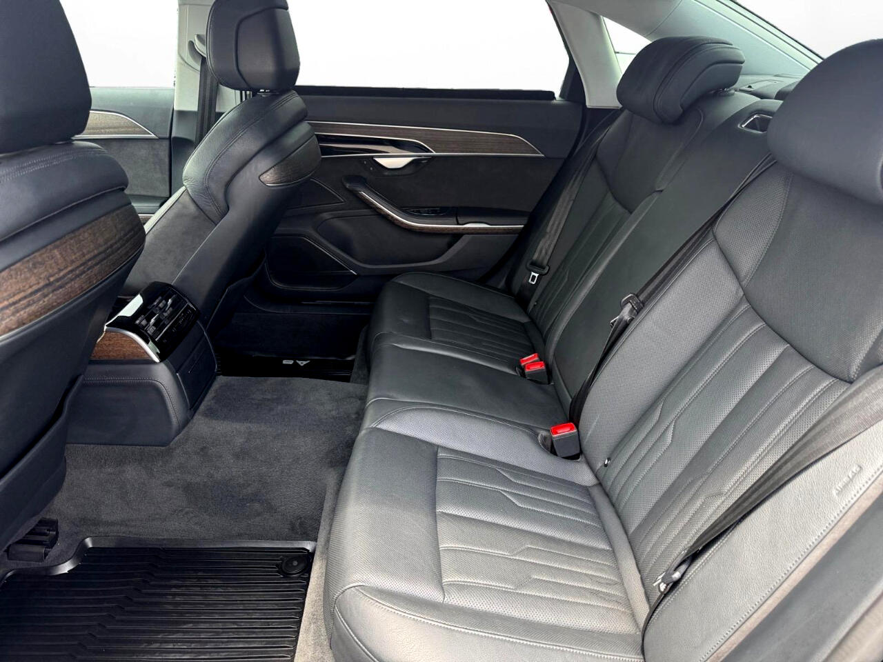 2019 Audi A8 L 3.0 TFSI Quattro photo 21