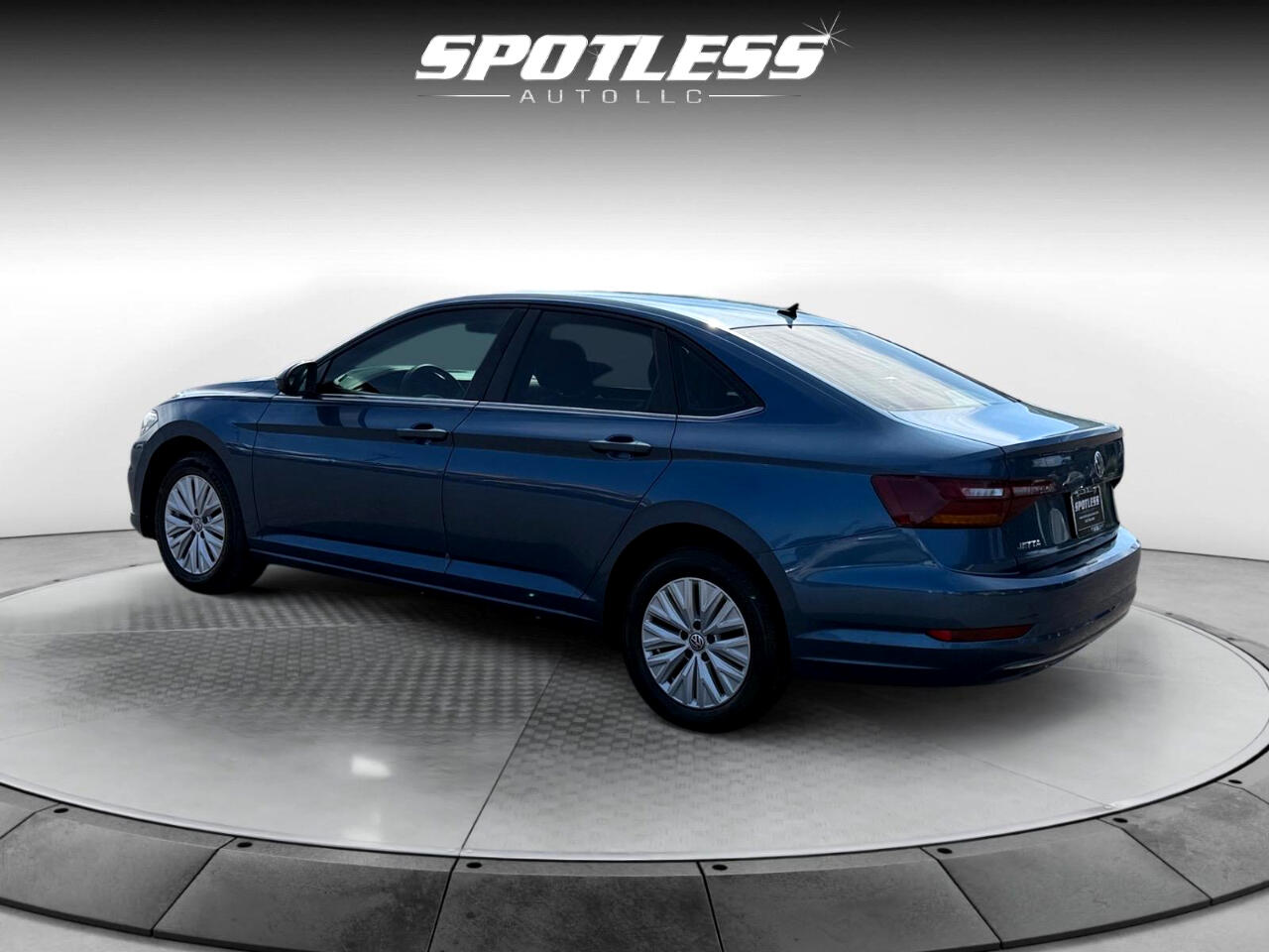 2019 Volkswagen Jetta 1.4T SE photo 3