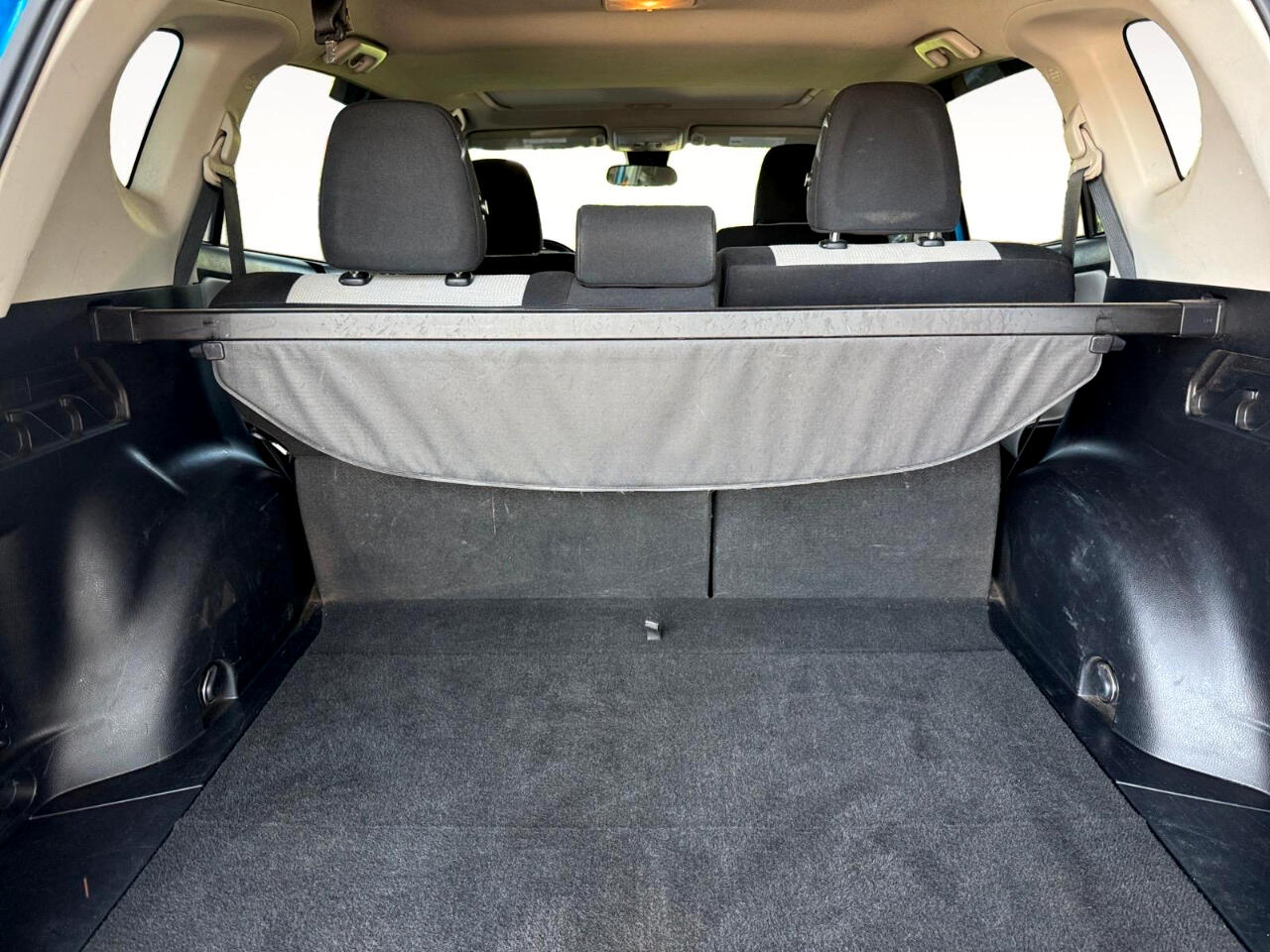 2018 Toyota RAV4 XLE photo 24