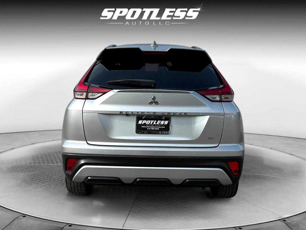 2022 Mitsubishi Eclipse Cross SE photo 5