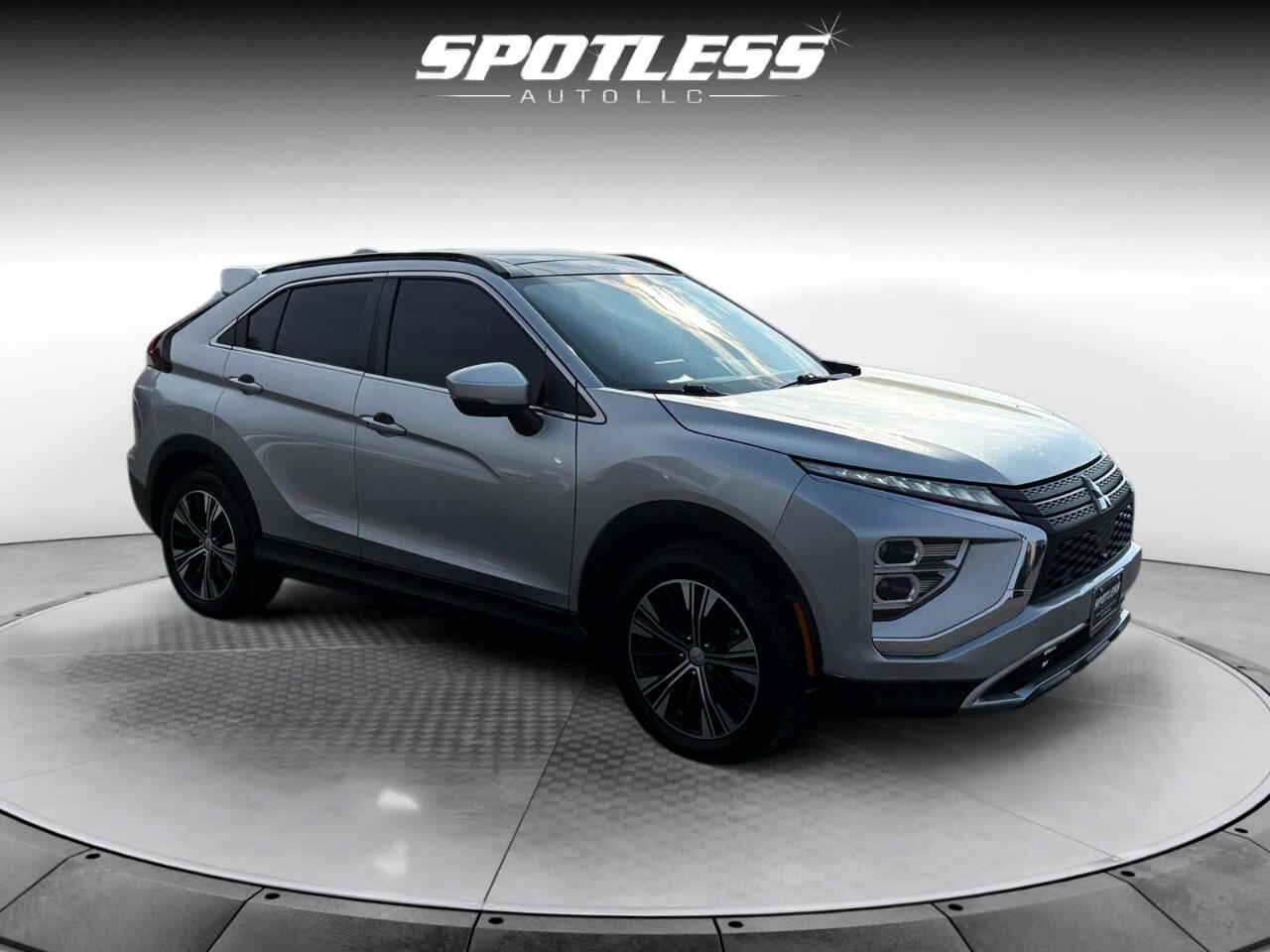 2022 Mitsubishi Eclipse Cross SE photo 6