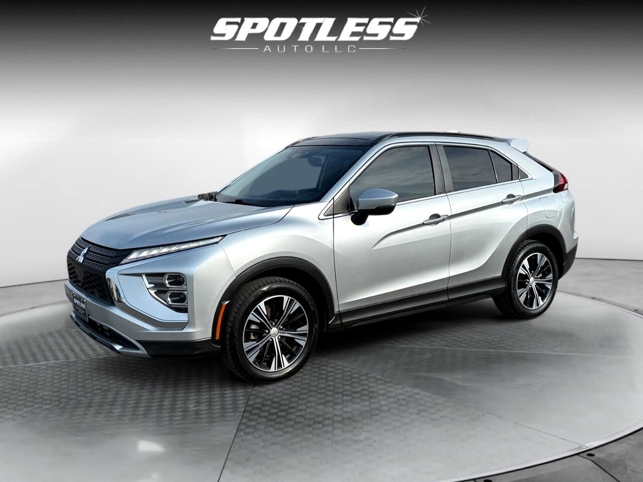 2022 Mitsubishi Eclipse Cross SE photo 9