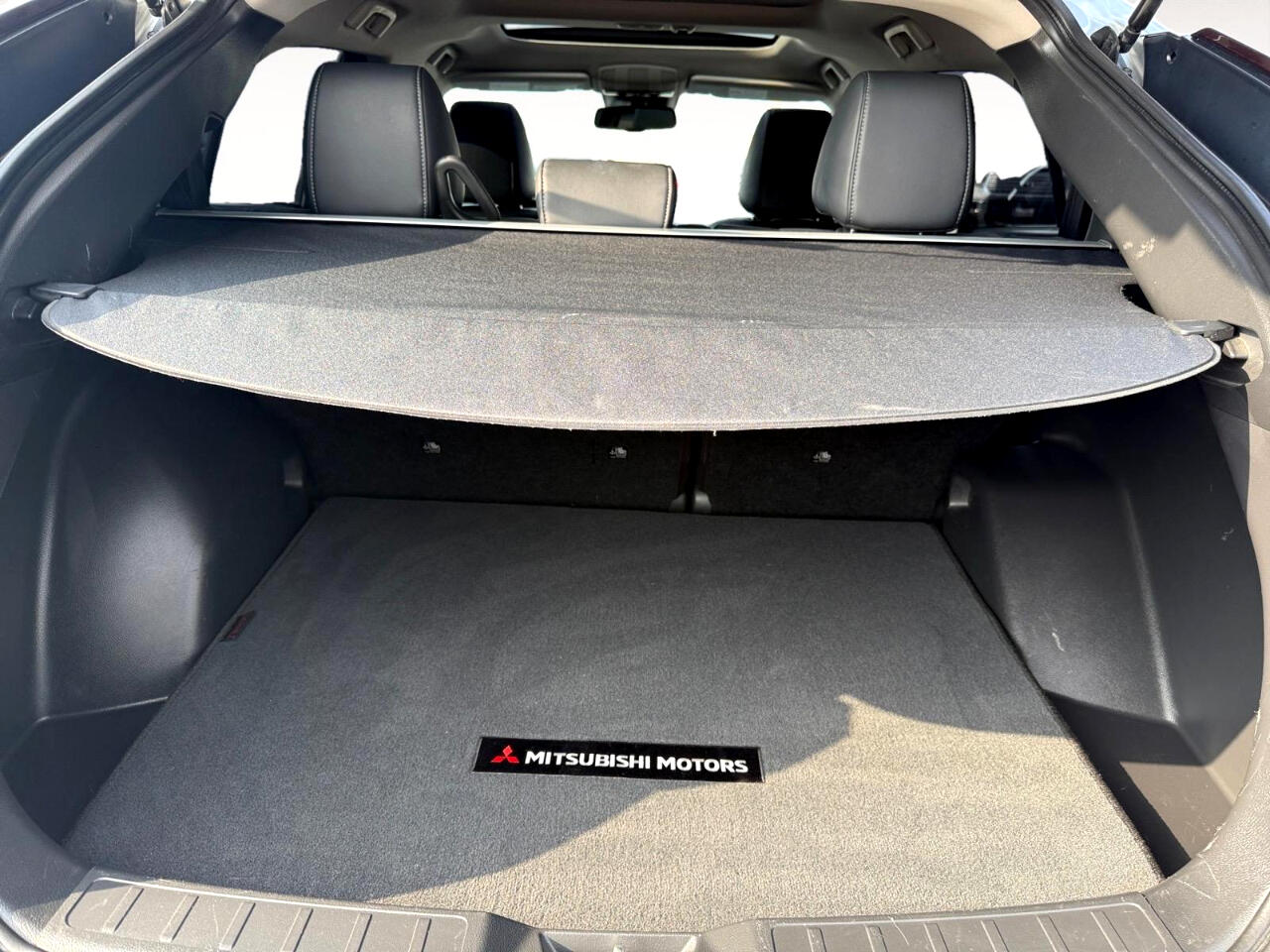 2022 Mitsubishi Eclipse Cross SE photo 23