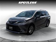 2021 Toyota Sienna 