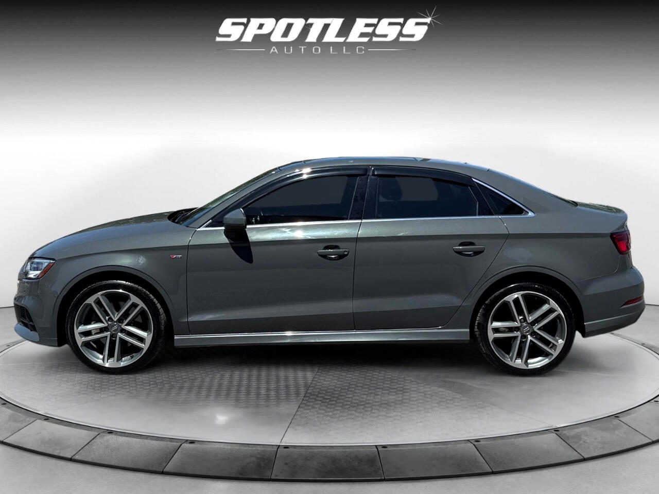 2018 Audi A3 2.0T Premium Plus Quattro S line photo 2