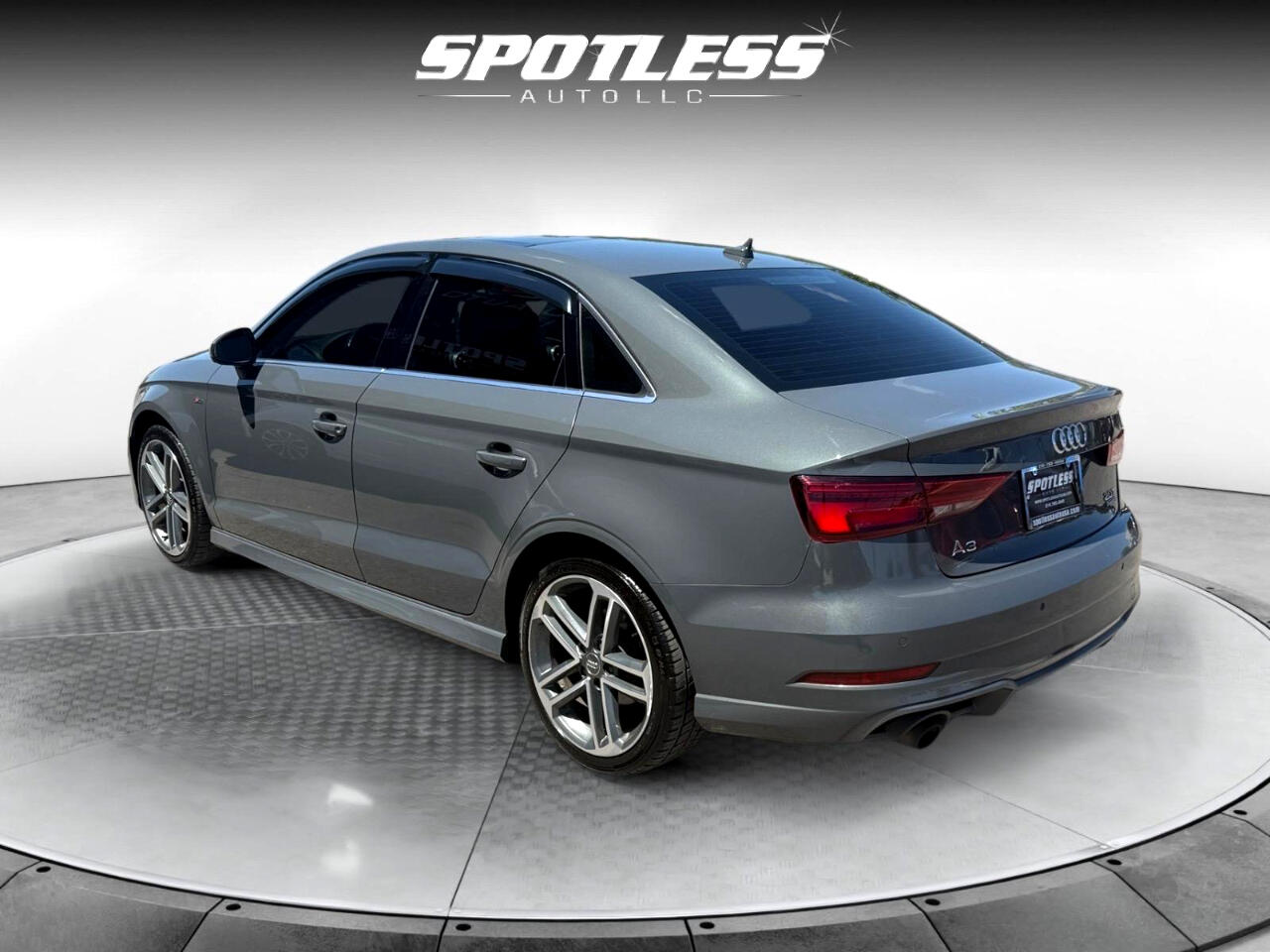 2018 Audi A3 2.0T Premium Plus Quattro S line photo 3