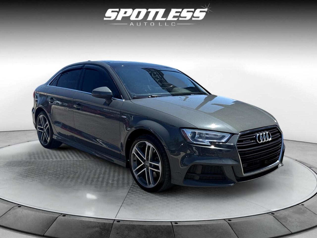 2018 Audi A3 2.0T Premium Plus Quattro S line photo 6