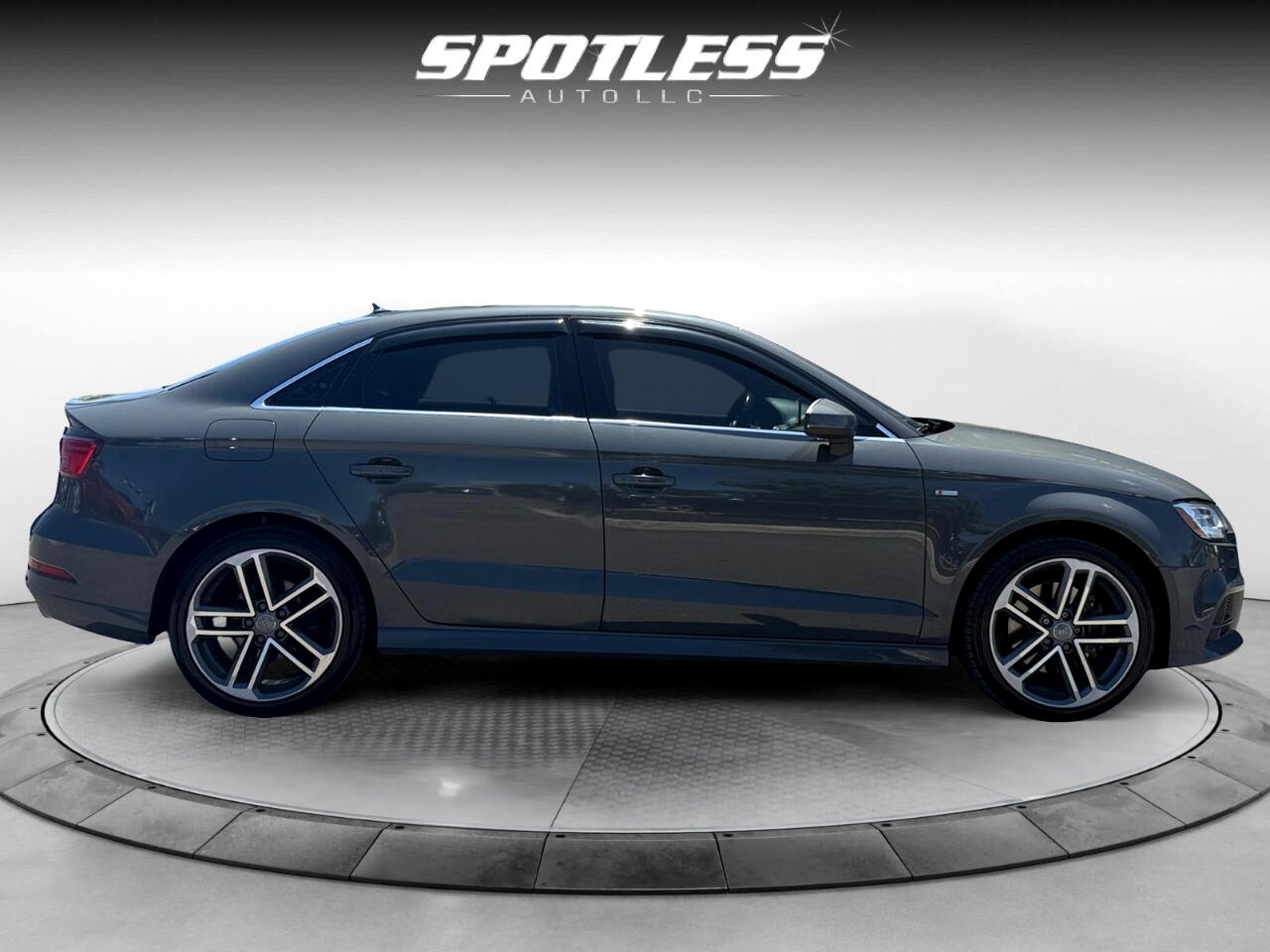 2018 Audi A3 2.0T Premium Plus Quattro S line photo 7
