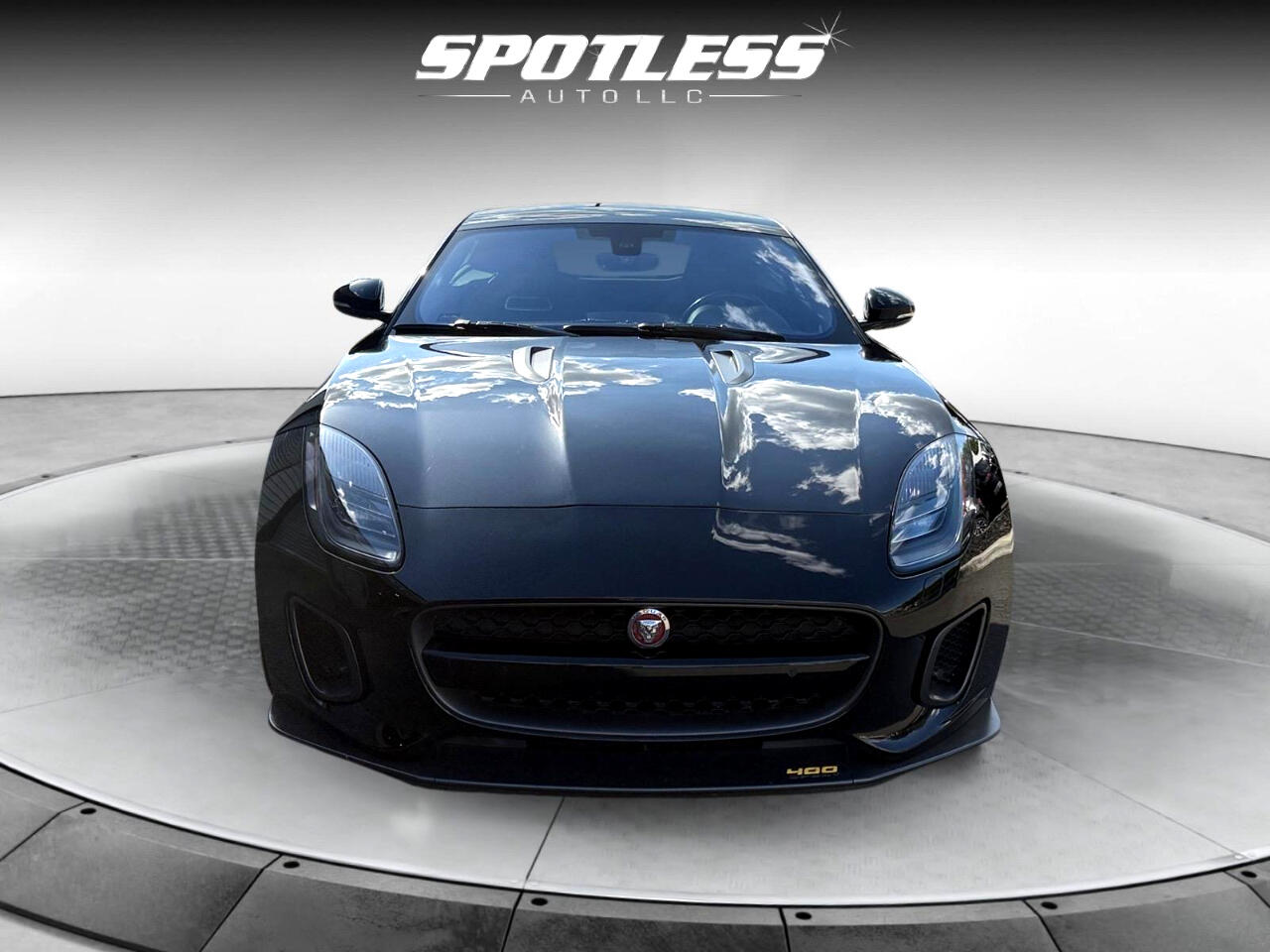 2018 Jaguar F-TYPE 400 Sport photo 4