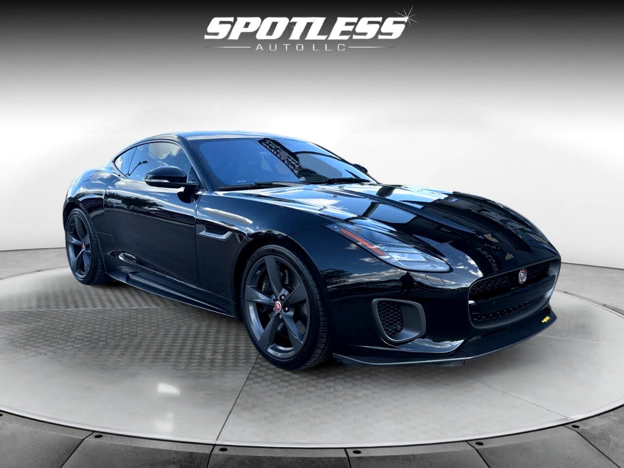 2018 Jaguar F-TYPE 400 Sport photo 6