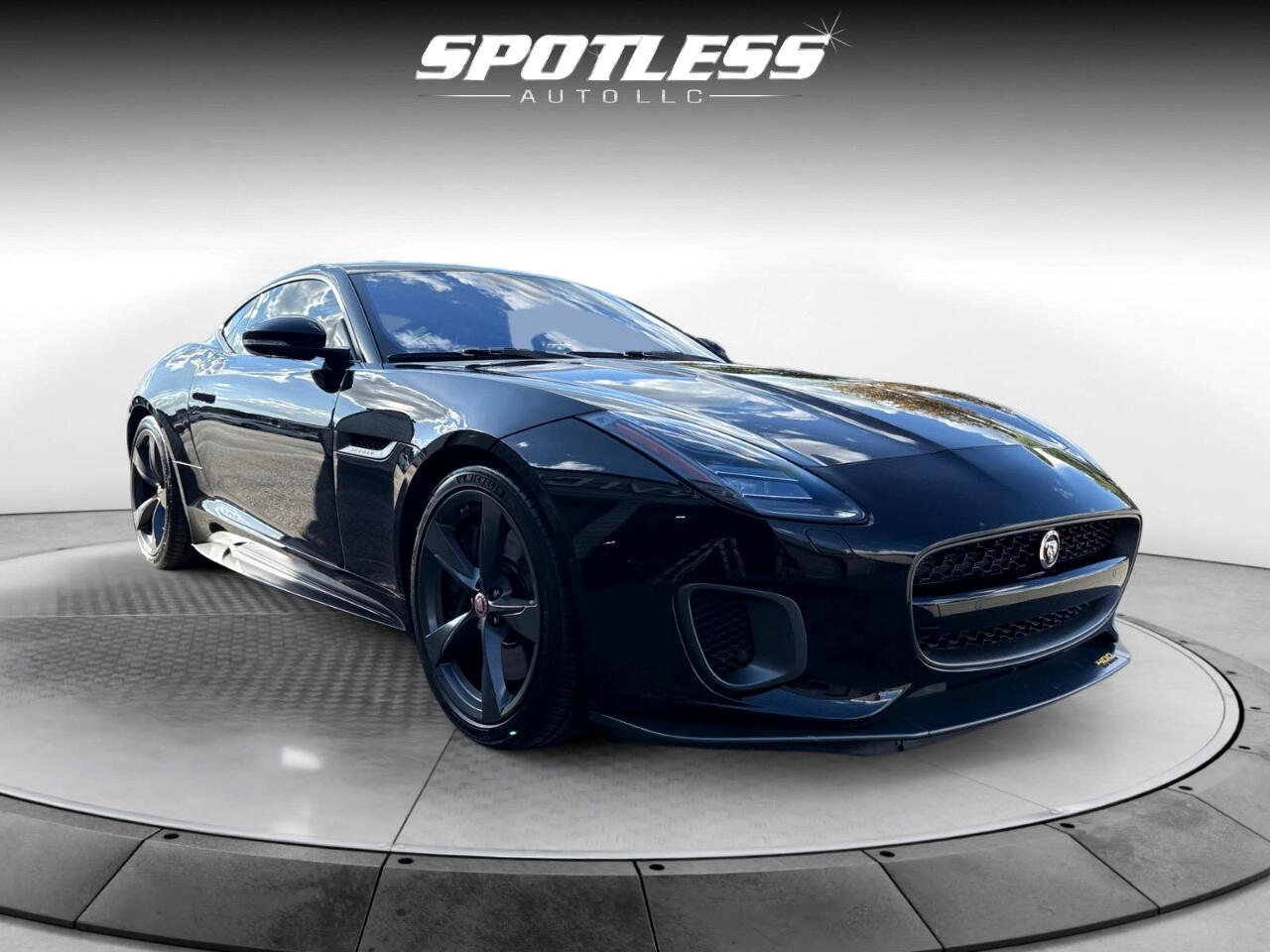 2018 Jaguar F-TYPE 400 Sport photo 9