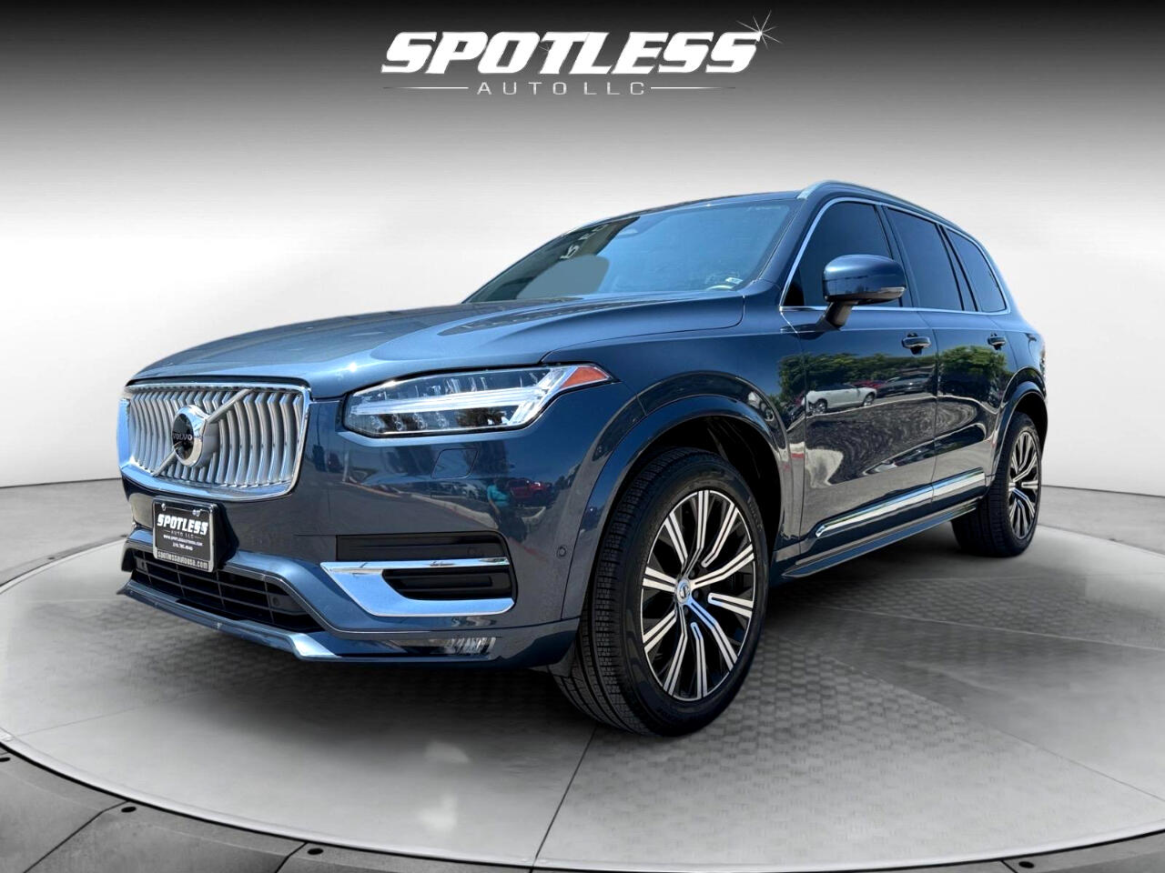 2023 Volvo XC90 Plus photo 9
