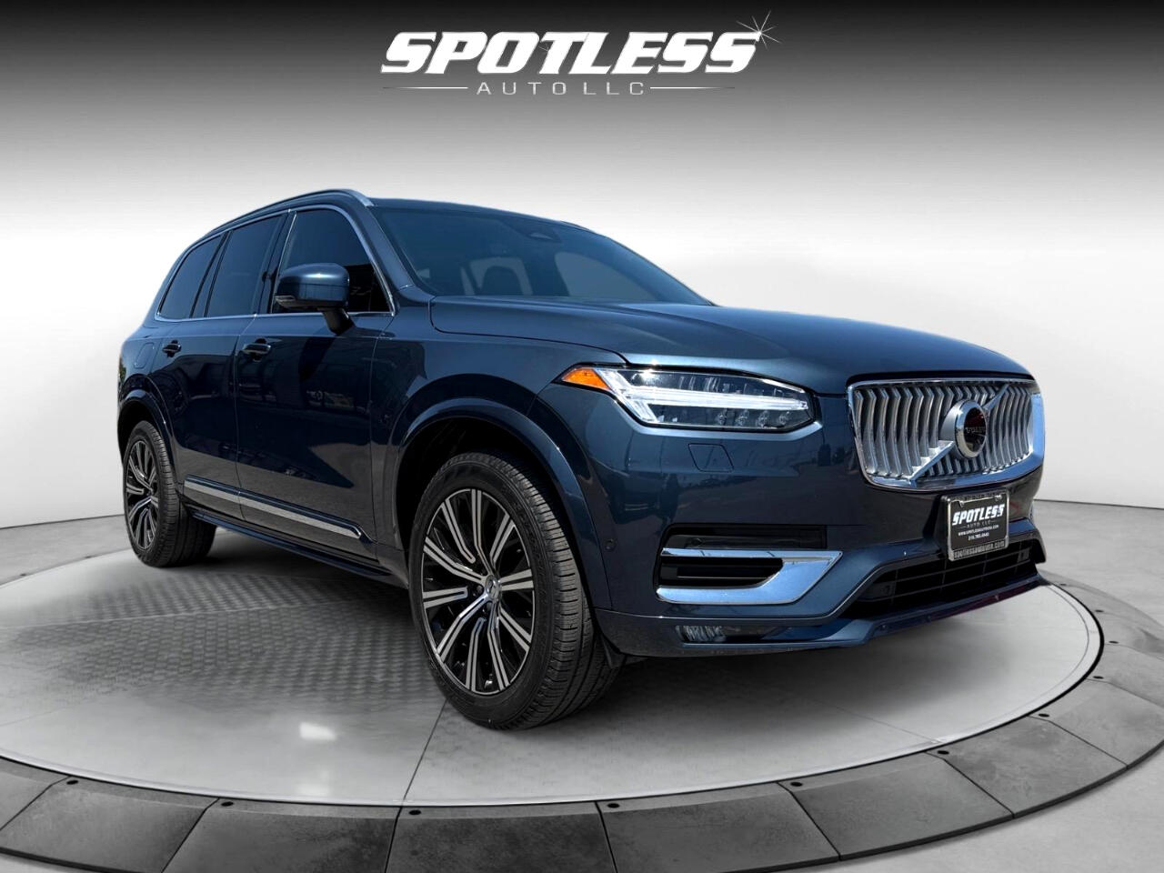 2023 Volvo XC90 Plus photo 10