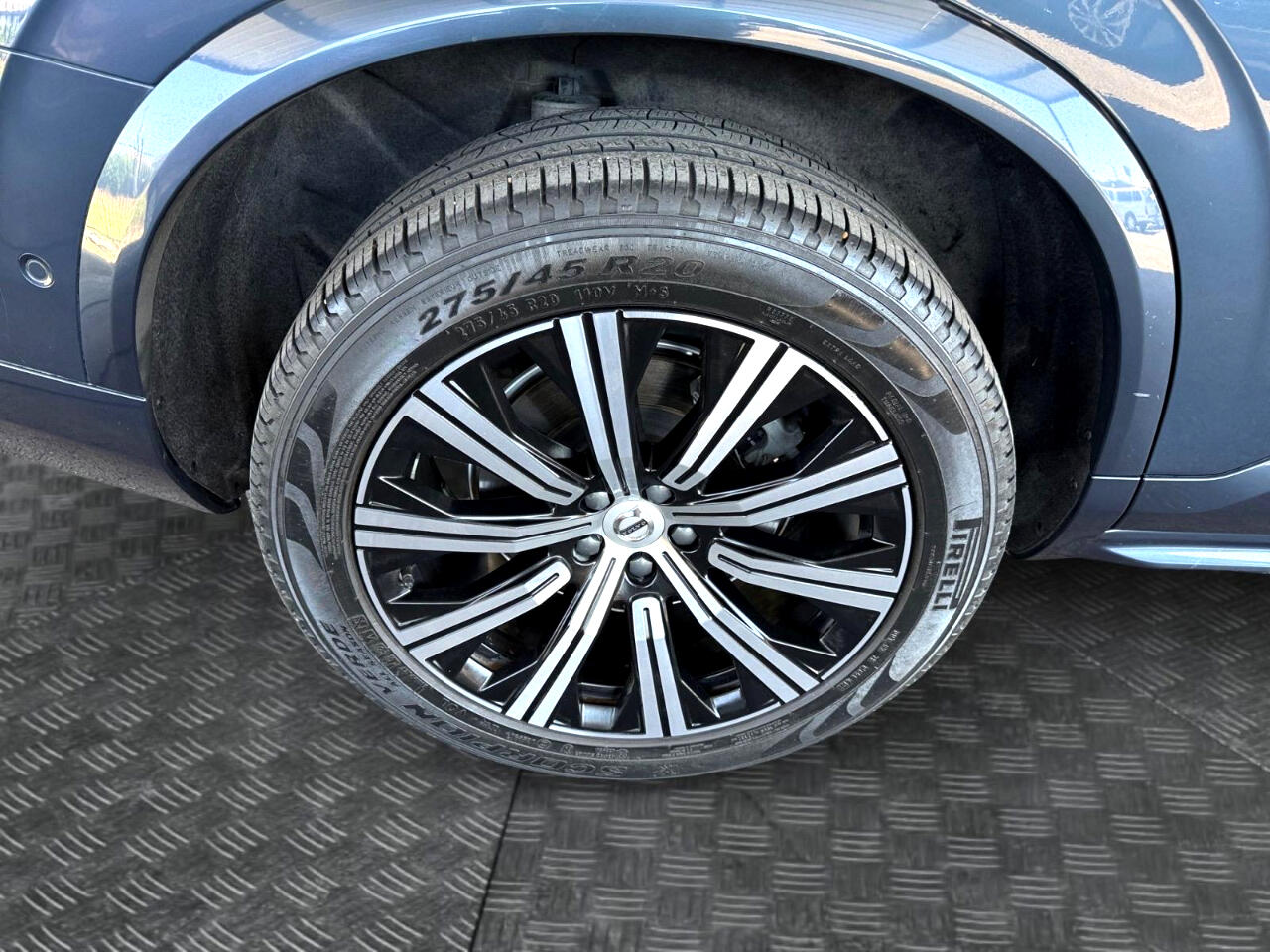 2023 Volvo XC90 Plus photo 13