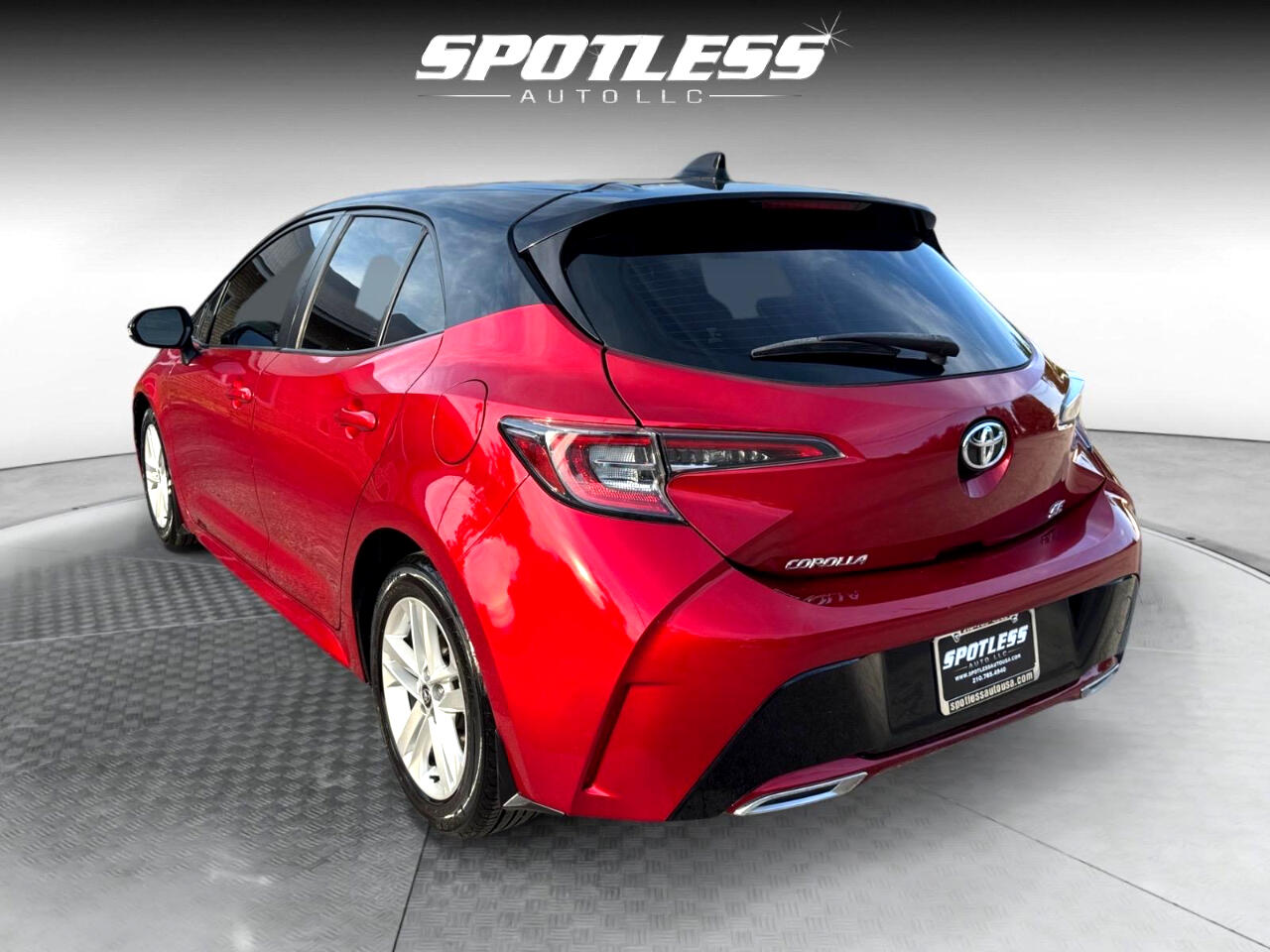 2022 Toyota Corolla SE photo 3