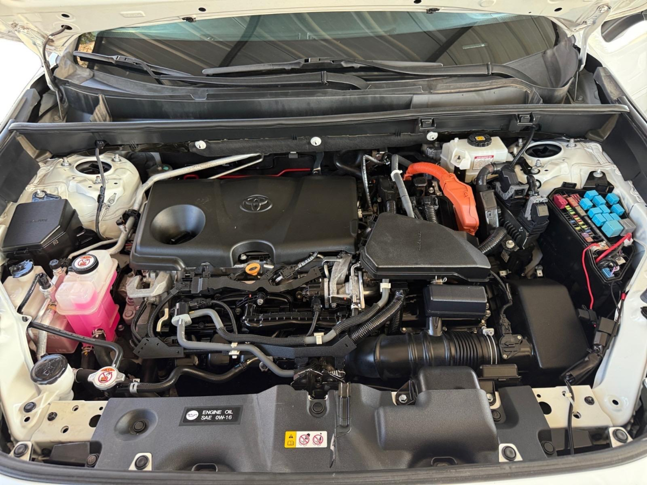 Toyota RAV4 Hybrid LE 2019 Toyota RAV4 Hybrid LE 2019