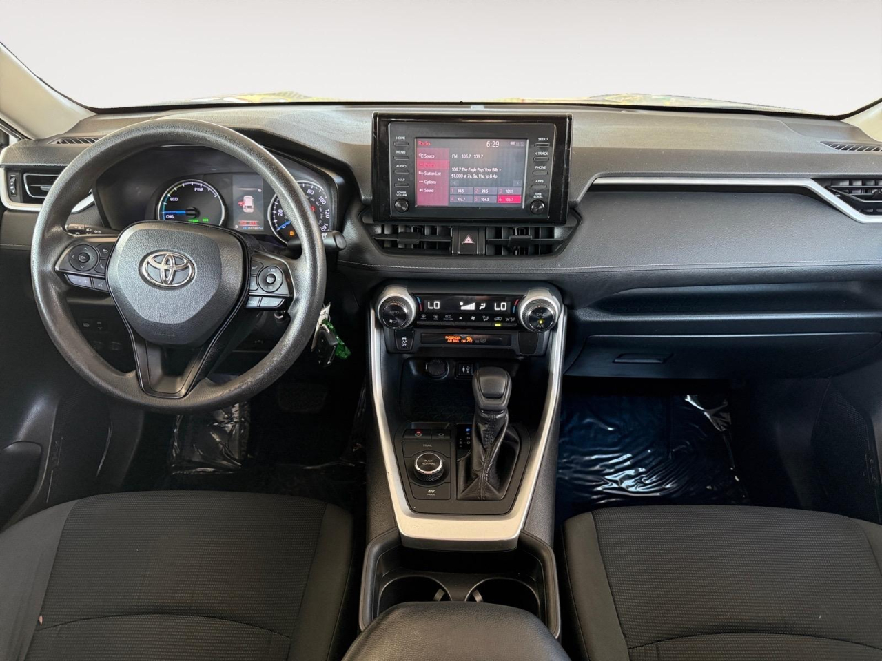 Toyota RAV4 Hybrid LE 2019 Toyota RAV4 Hybrid LE 2019