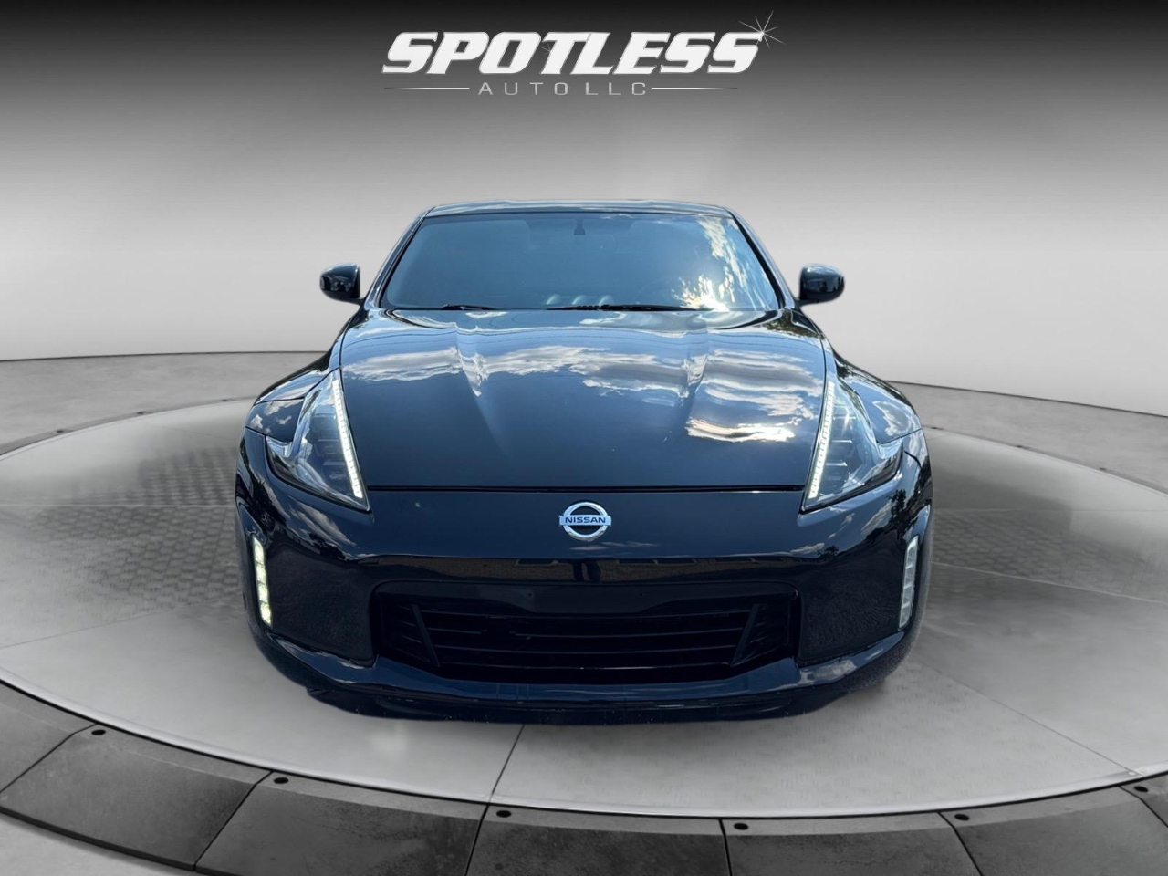 2020 Nissan Z photo 4