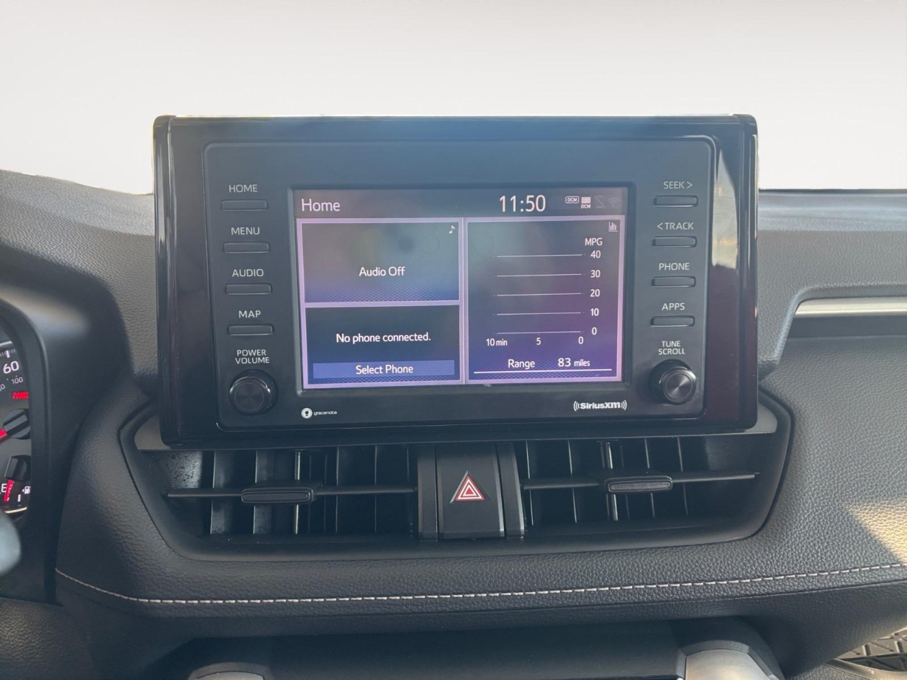 2020 Toyota RAV4 LE photo 19