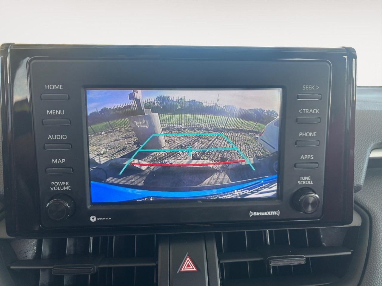 2020 Toyota RAV4 LE photo 20