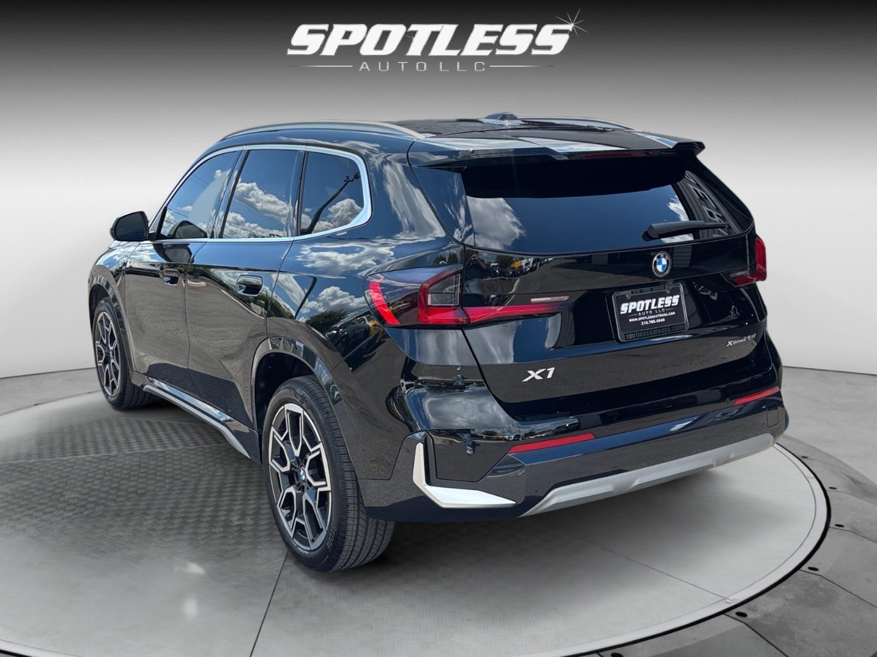 2024 Bmw X1 XDrive28i photo 3