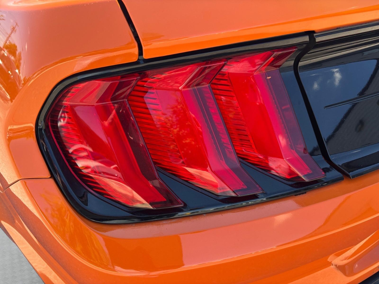 Ford Mustang EcoBoost Coupe 2020 Ford Mustang EcoBoost Coupe 2020