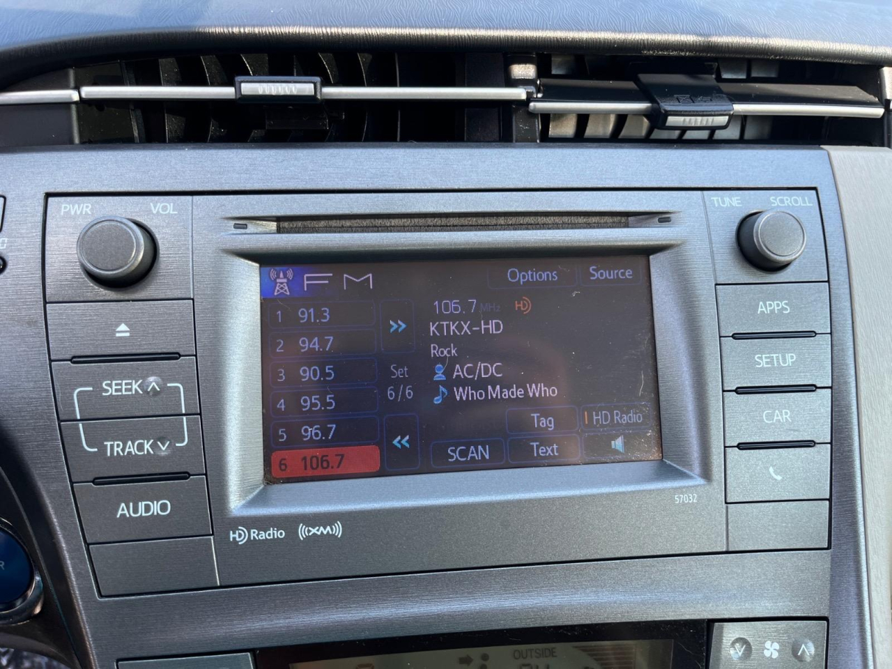 Toyota Prius Four 2015 Toyota Prius Four 2015