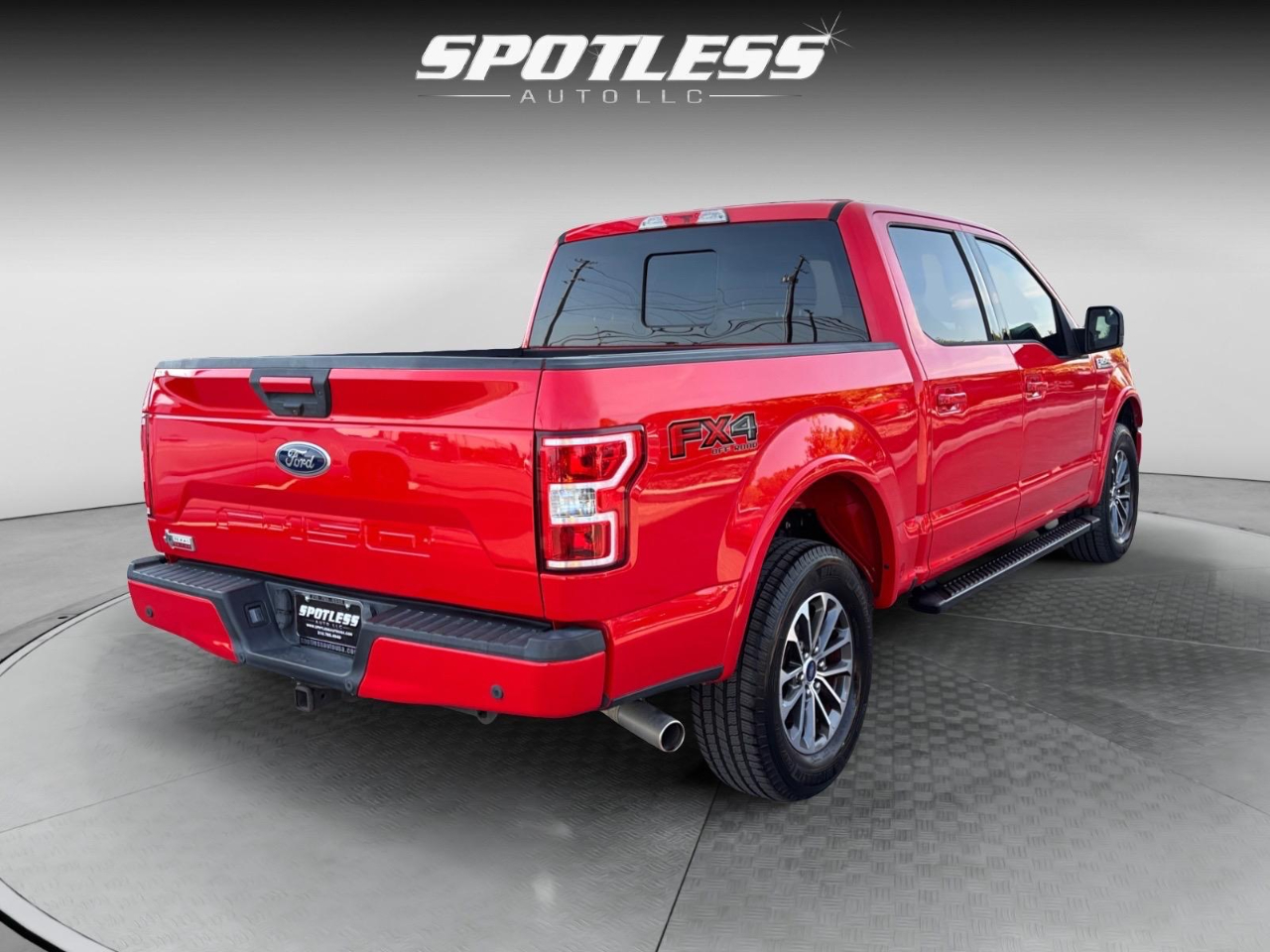Ford F-150 XLT SuperCrew 5.5-ft. Bed 4WD 2018 Ford F-150 XLT SuperCrew 5.5-ft. Bed 4WD 2018