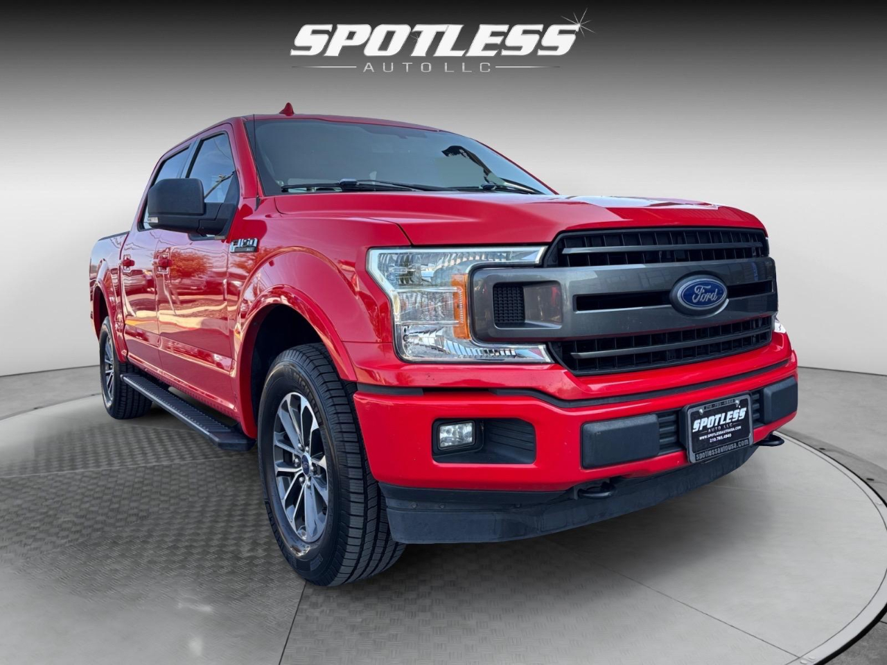 Ford F-150 XLT SuperCrew 5.5-ft. Bed 4WD 2018 Ford F-150 XLT SuperCrew 5.5-ft. Bed 4WD 2018