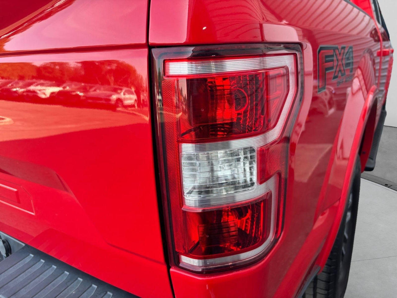 Ford F-150 XLT SuperCrew 5.5-ft. Bed 4WD 2018 Ford F-150 XLT SuperCrew 5.5-ft. Bed 4WD 2018